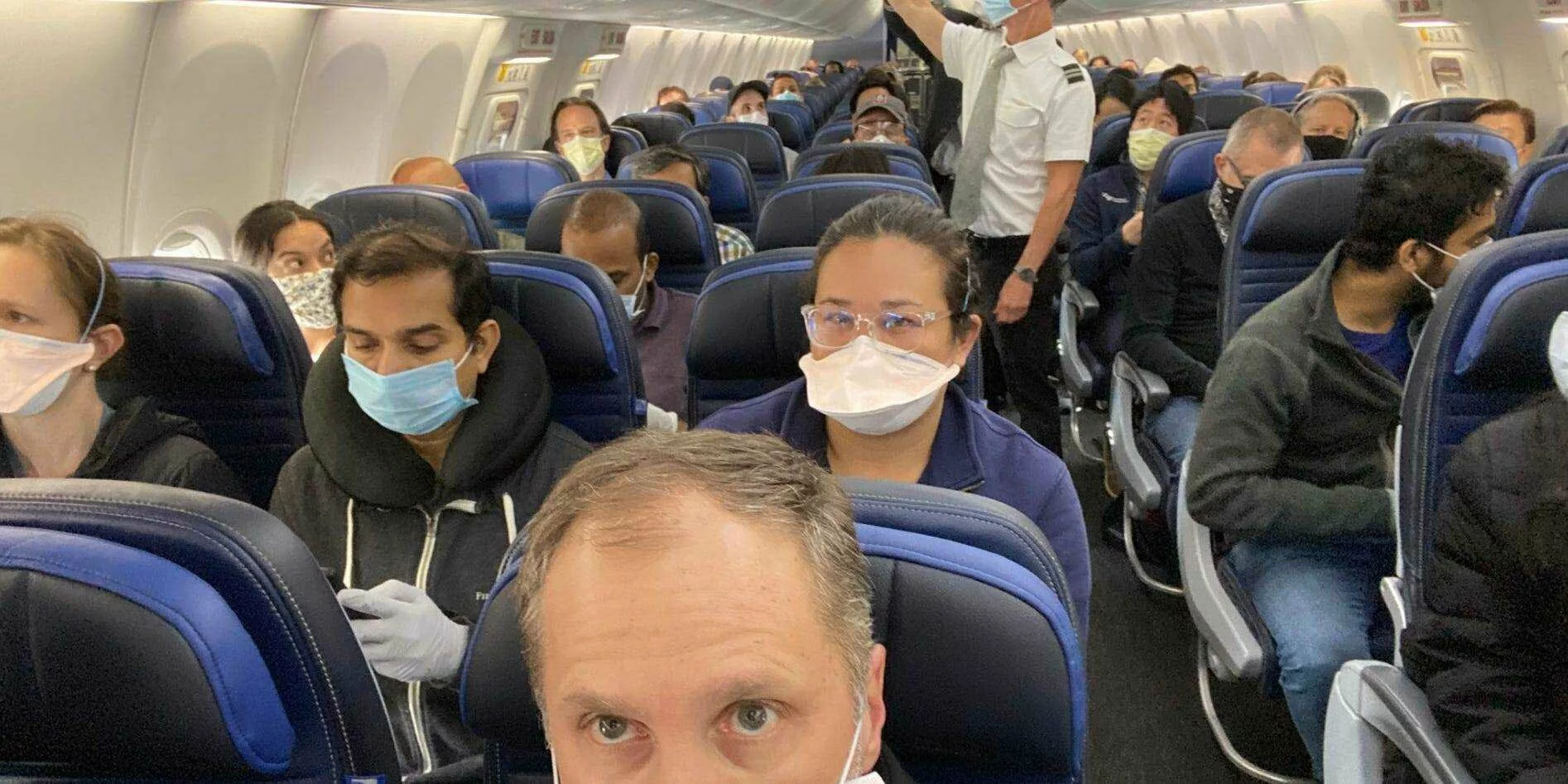 United says it won't guarantee empty middle seats on its aircrafts after a San Francisco doctor tweeted a photo of a nearly-full flight