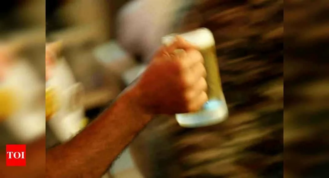 Liquor Prices: Lockdown sends grey-market booze prices soaring | India Business News - Times of India