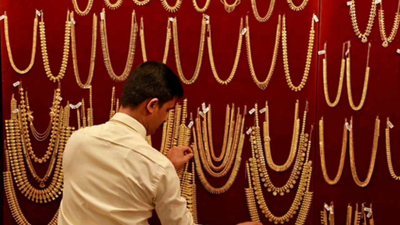 Akshaya Tritiya 2020: Significance of its celebration, mythology and why Hindus buy gold on this auspicious day - Firstpost