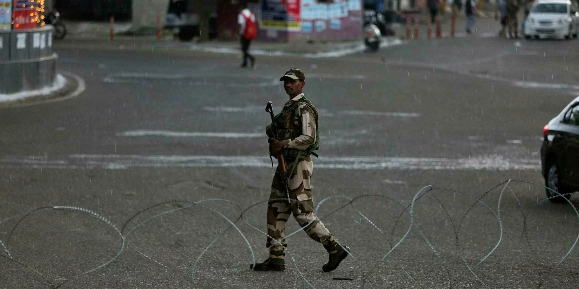 India Moves to Strip Kashmir of Autonomy, Potentially Setting Up Conflict in Disputed Territory