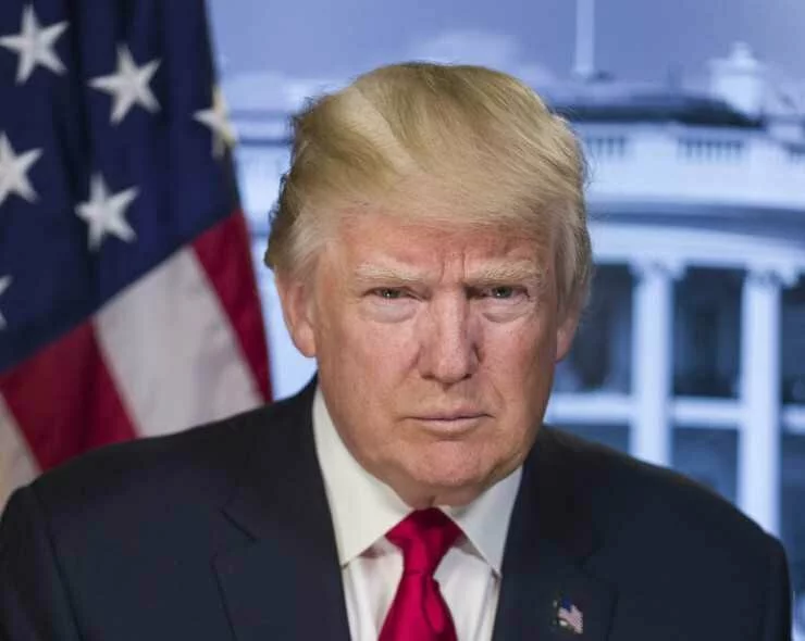 Trump tried to play scientist, but ends up with science-fiction