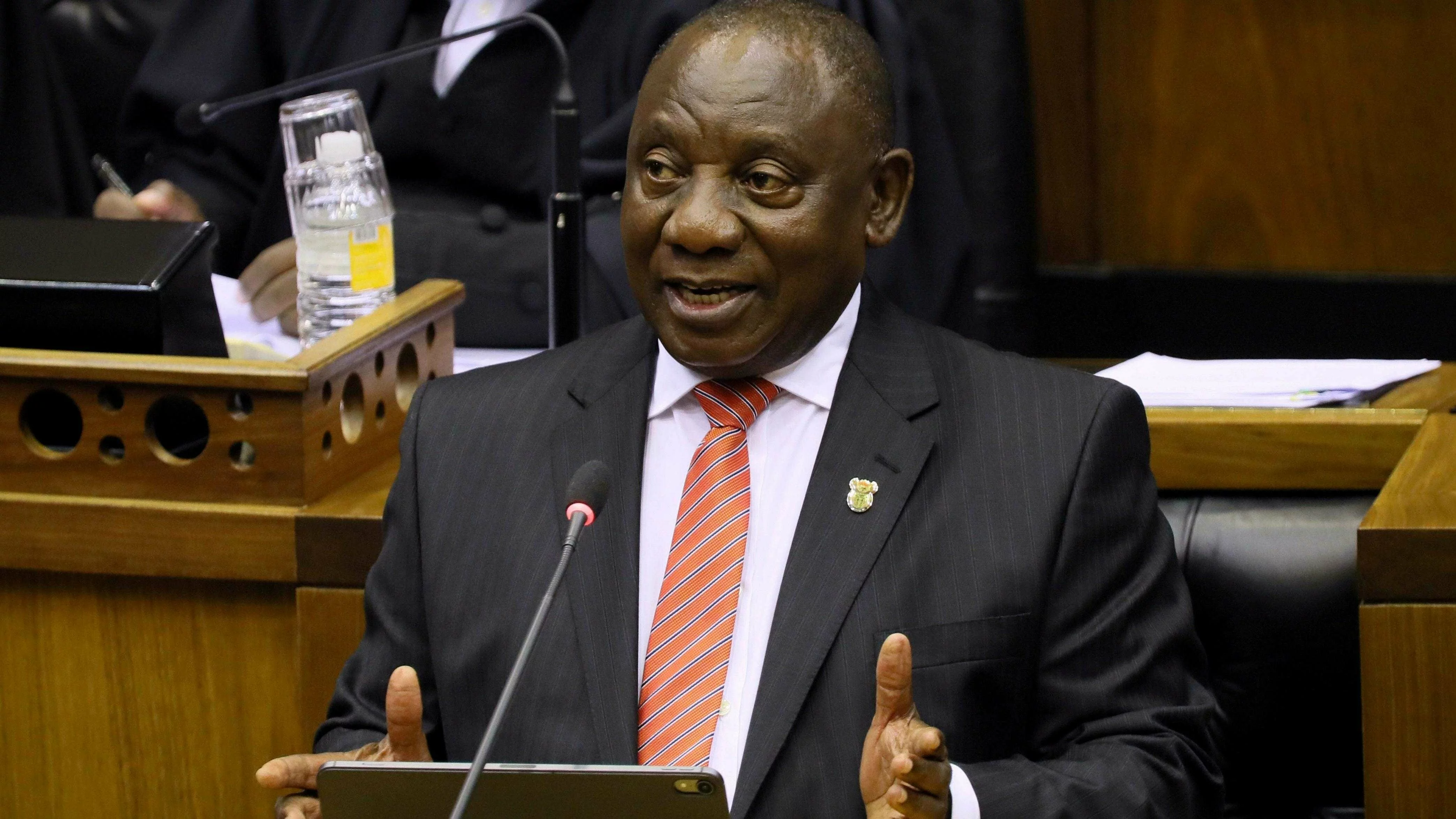 South Africa’s president and ministers are taking a 33% pay cut and extended its lockdown