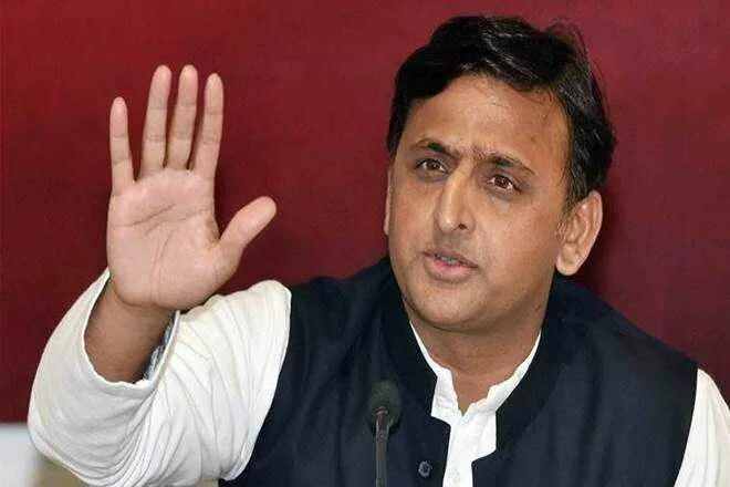‘Corruption’ reached peak in UP in 3 years; 65 farmers committed suicide in Mahoba, says Akhilesh Yadav