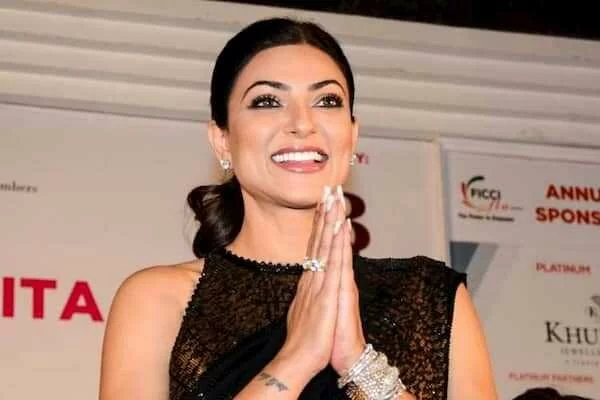 Sushmita Sen Revealed That She Won Miss India Wearing Gown From Sarojini Nagar!! - News Lagoon