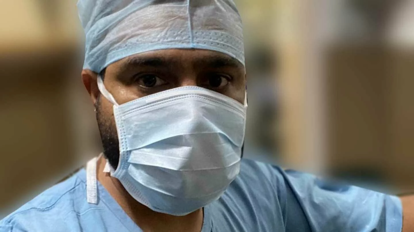 A Young Indian Doctor Tells Us What It’s Like to Fight From the Frontline of the Pandemic