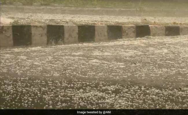 Heavy Rain, Hailstorm In Delhi, Ghaziabad After Massive Dust Storm