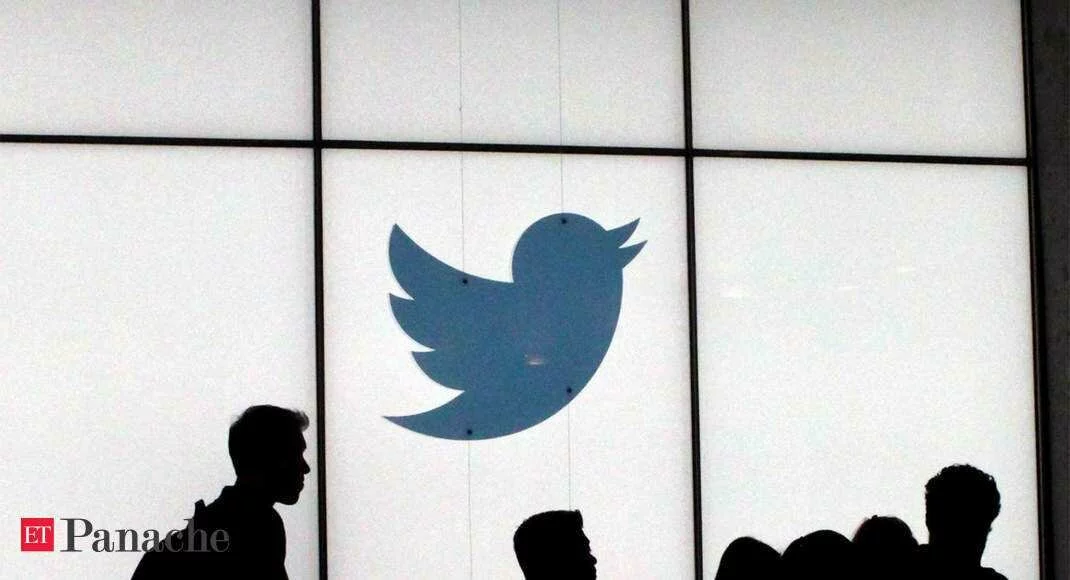 Friday fury: Markets go into a tailspin. Twitter also has an outage