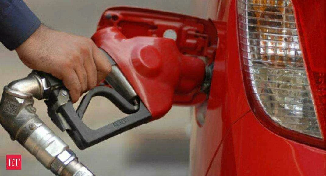Why is government not passing on benefit of reduced oil prices to consumers, Congress asks