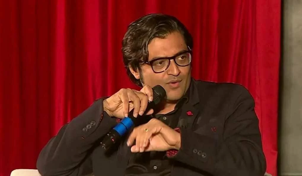 Arnab Goswami accuses police of hiding Congress link of his attackers