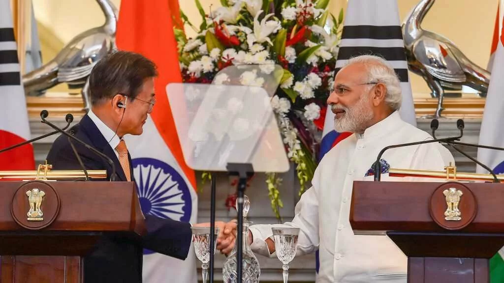 PM Modi thanks South Korean President for tech-based help in fighting Covid-19
