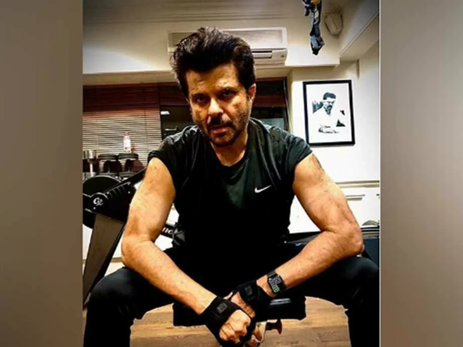 Anil Kapoor motivates fans to stay active during lockdown