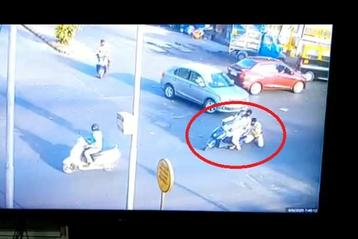 Mumbai: Lockdown Violator Drags Cop With His Speeding Bike After Refusing To Stop At Checkpost