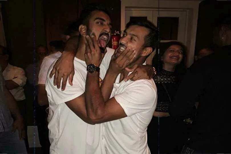 Social Room : Mayank Agarwal post's funny picture with his friend on Kl Rahul birthday - InsideSport