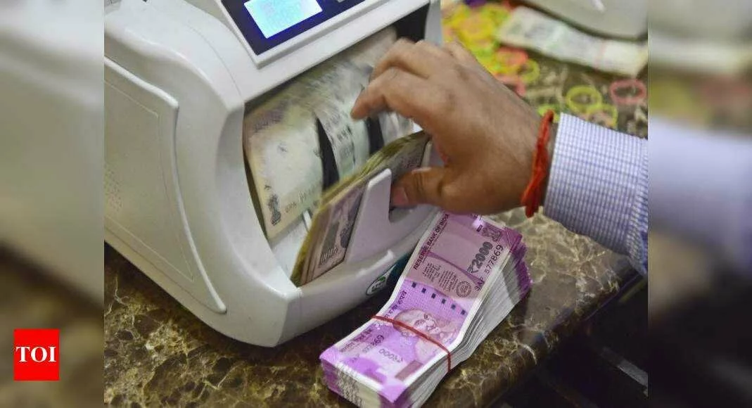 Loan EMI News: Banks yet to process EMI deferment requests | India Business News - Times of India