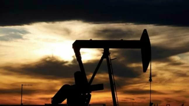Oil prices fall after output-cutting deal