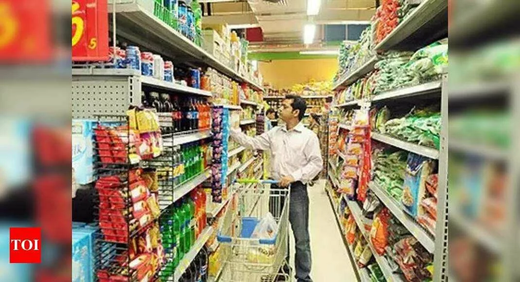 Retailers put limits on purchase of essentials - Times of India