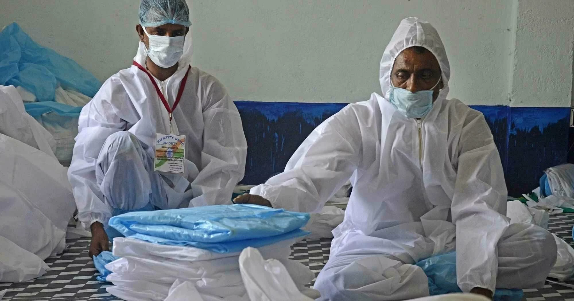Health experts caution against cheap PPE suits sale in India 
