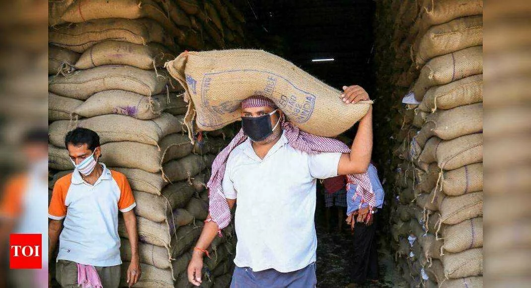  FCIâ€™s â€˜excess stockâ€™ comes in handy for govt in Covid battle | India News - Times of India